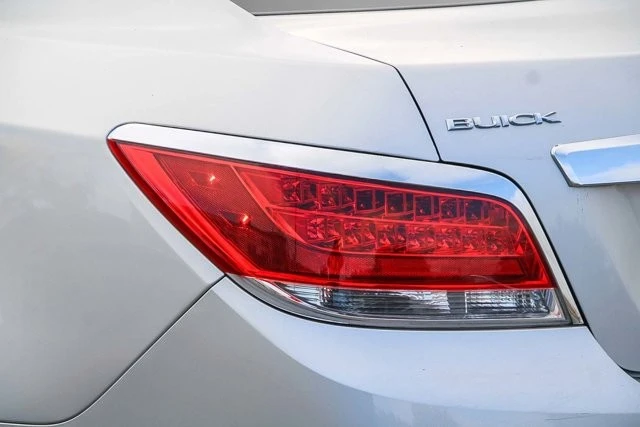 2013 Buick LaCrosse - Image 11 of 12
