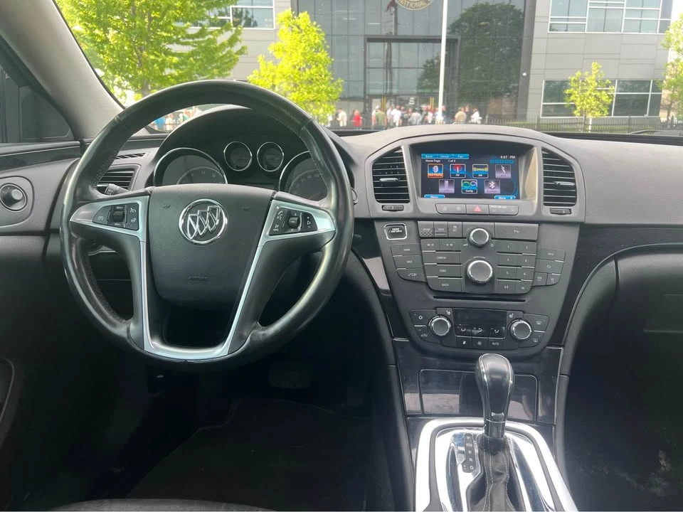 2013 Buick Regal - Image 14 of 21