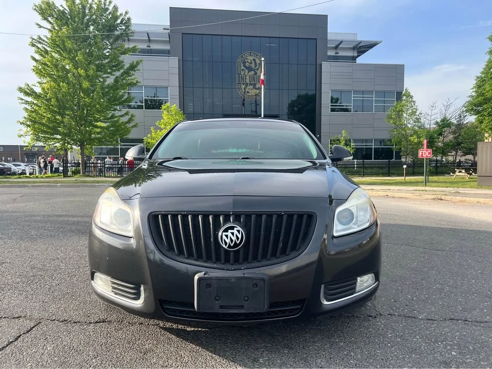 2013 Buick Regal - Image 2 of 21