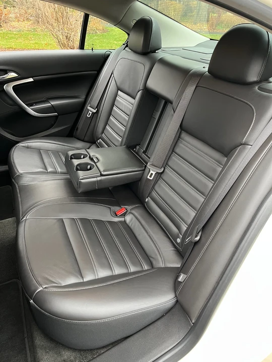 2013 Buick Regal - Image 11 of 21