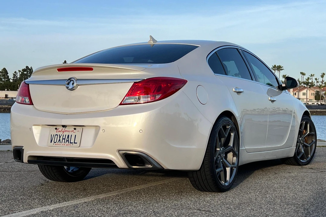 2013 Buick Regal - Image 4 of 29