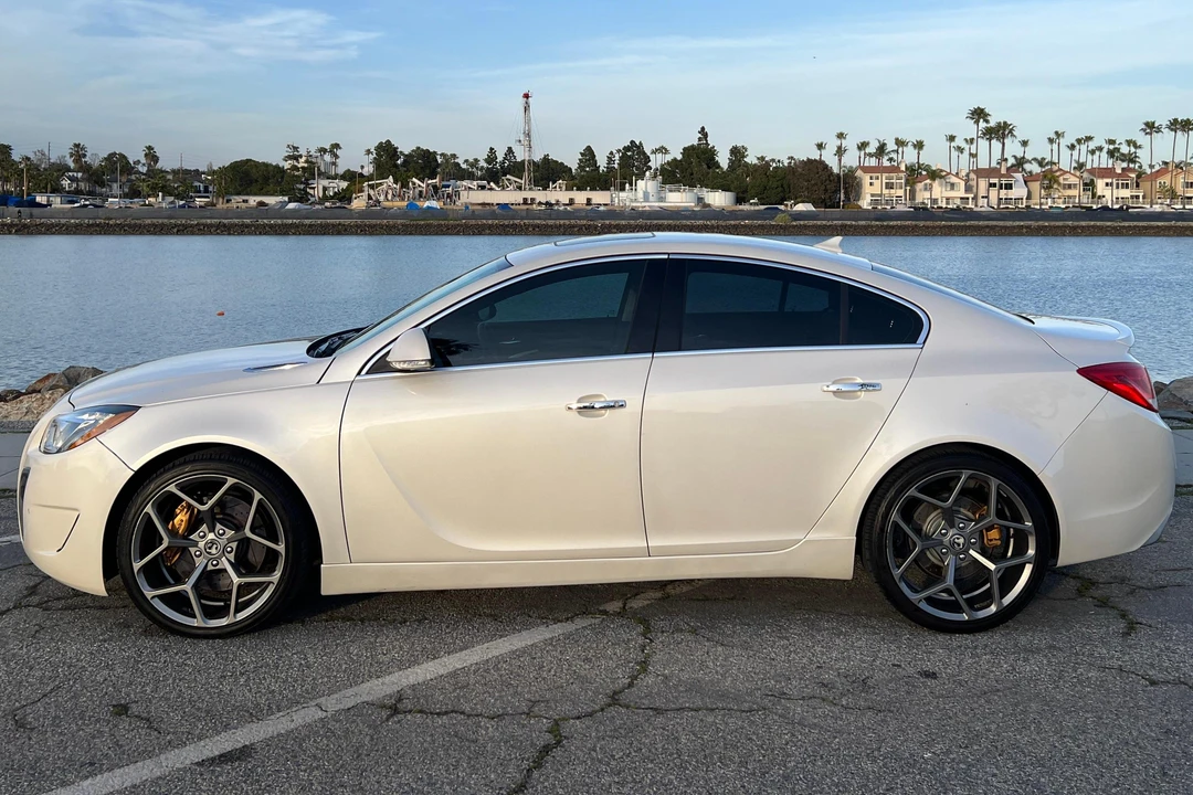 2013 Buick Regal - Image 3 of 29