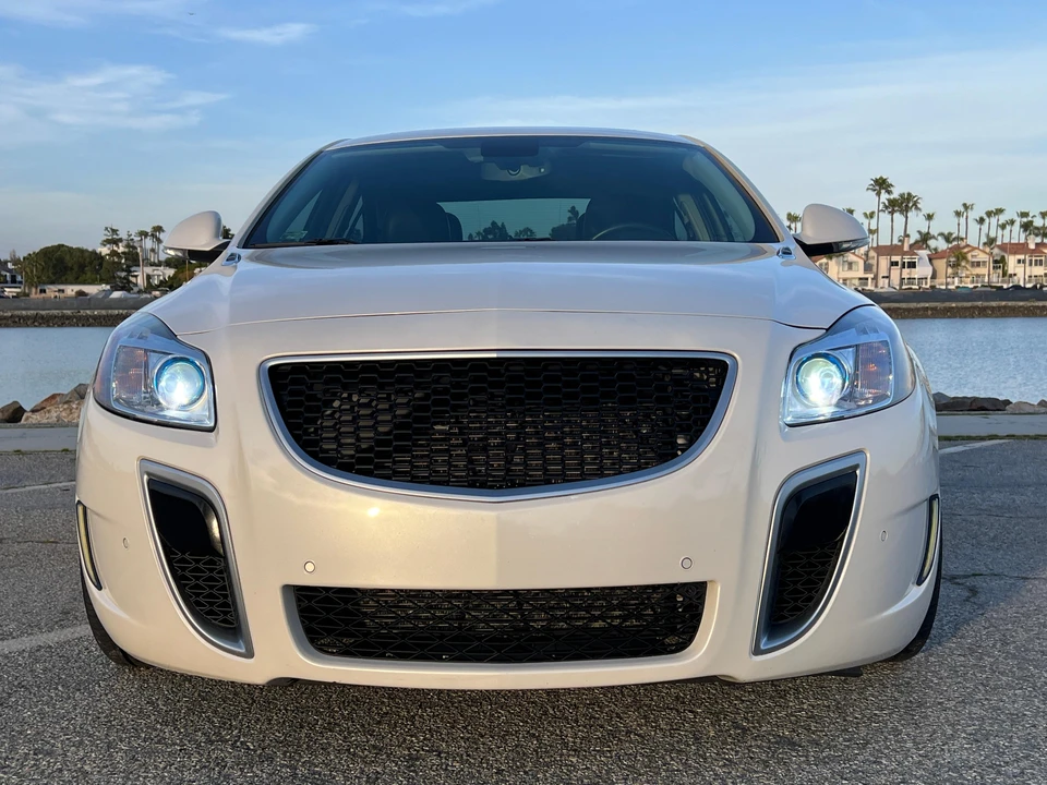 2013 Buick Regal - Image 9 of 29