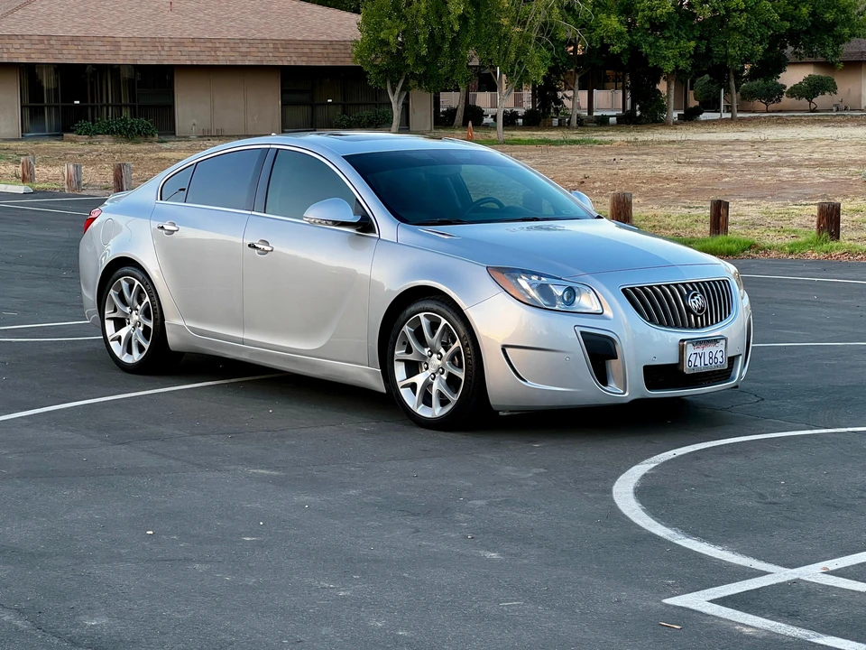 2013 Buick Regal - Image 22 of 31