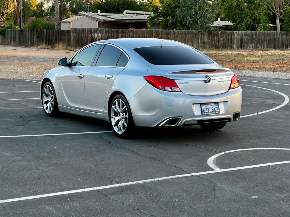 2013 Buick Regal - Image 13 of 31