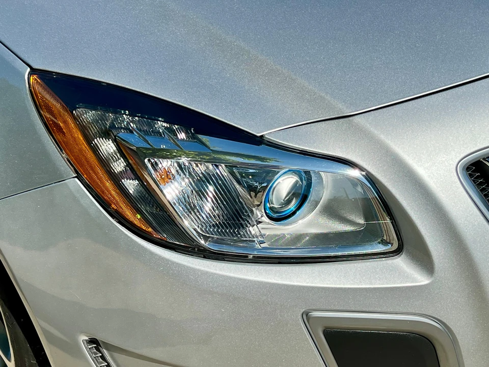 2013 Buick Regal - Image 28 of 31