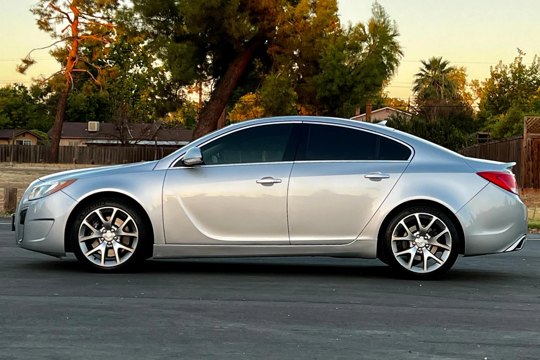 2013 Buick Regal - Image 3 of 31