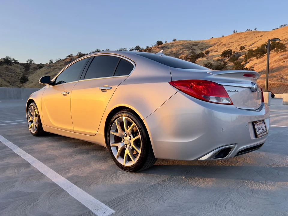 2013 Buick Regal - Image 12 of 31