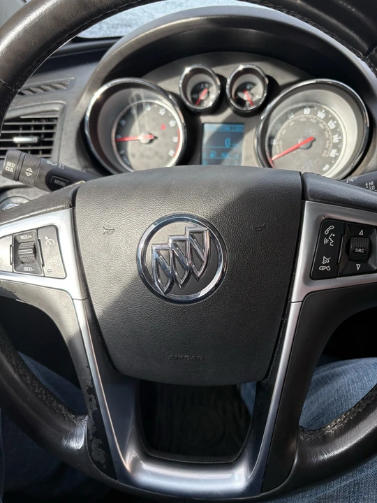 2013 Buick Regal - Image 13 of 15