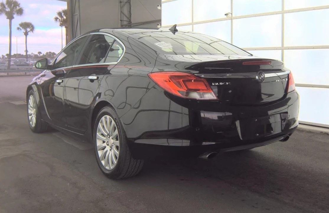 2013 Buick Regal - Image 6 of 11