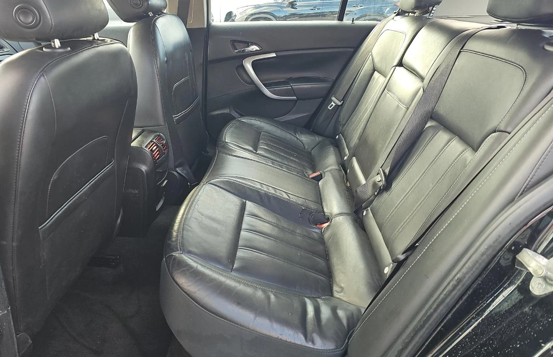 2013 Buick Regal - Image 10 of 11