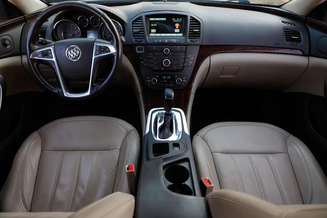2013 Buick Regal - Image 21 of 21