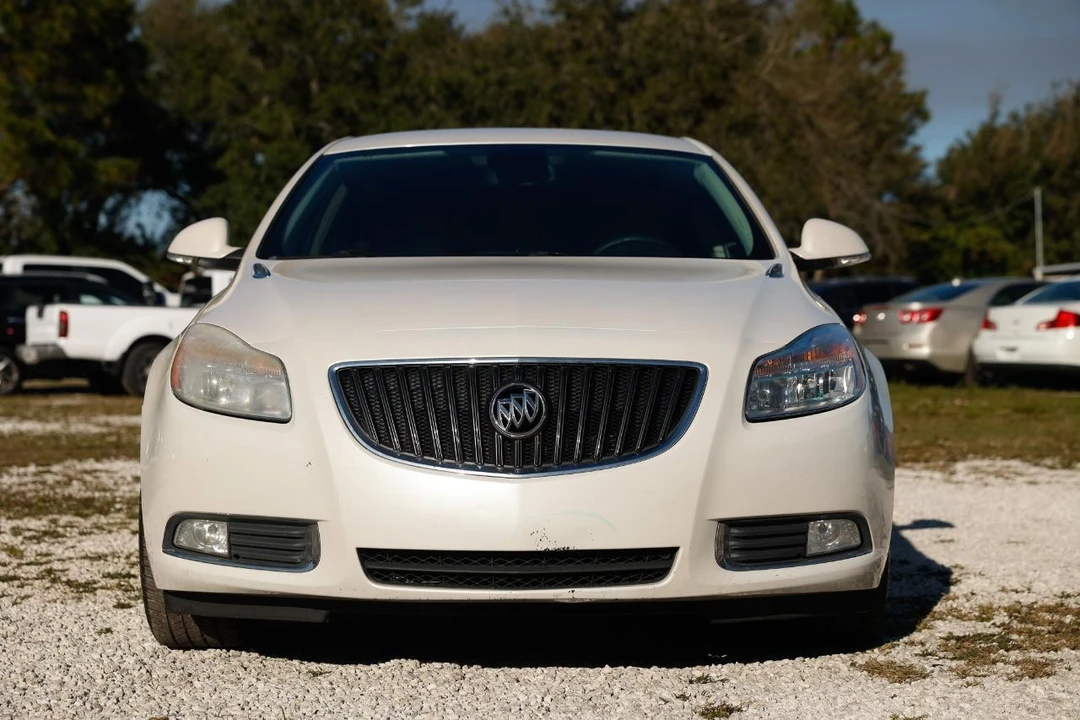 2013 Buick Regal - Image 17 of 21