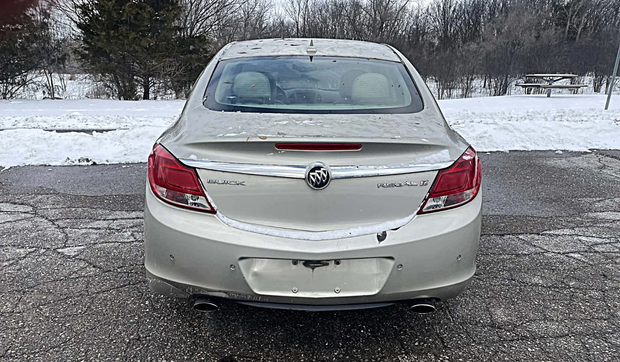 2013 Buick Regal - Image 4 of 12