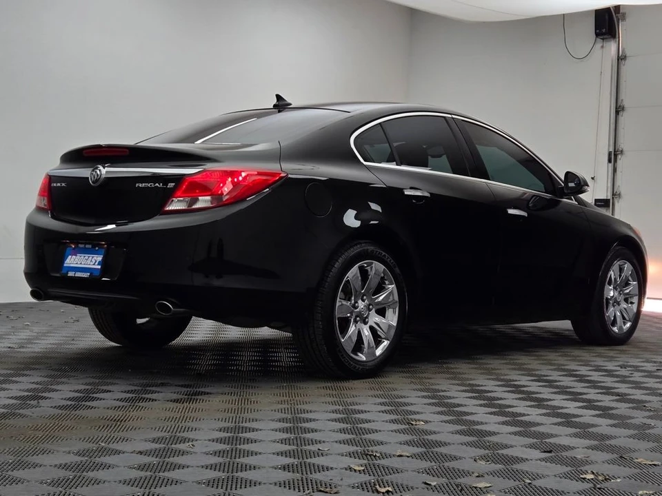 2013 Buick Regal - Image 9 of 12