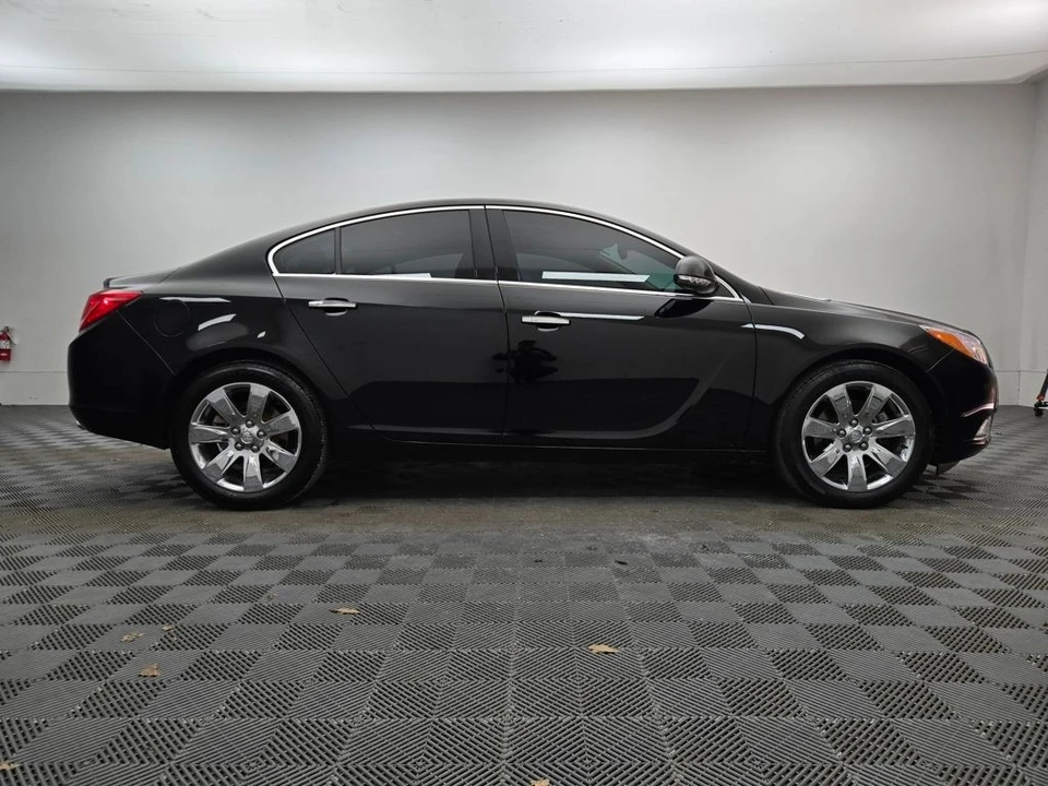 2013 Buick Regal - Image 8 of 12