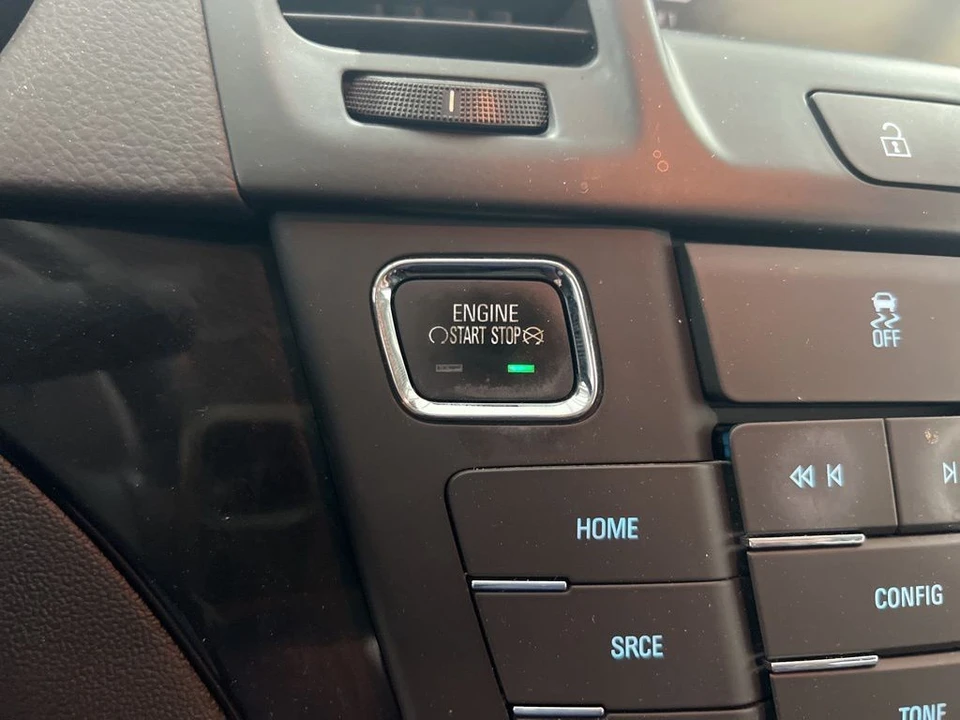 2013 Buick Regal - Image 14 of 28