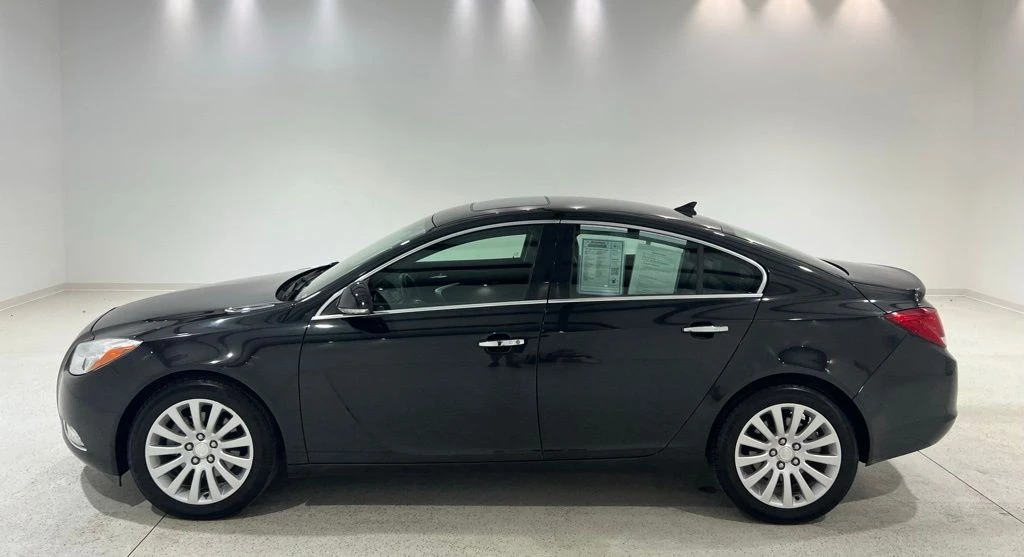 2013 Buick Regal - Image 2 of 21