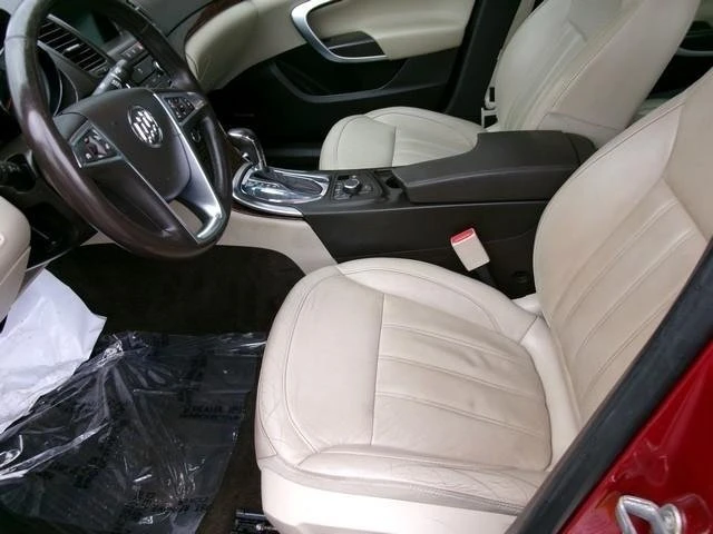 2013 Buick Regal - Image 12 of 18