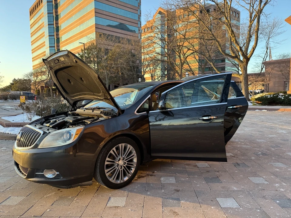 2013 Buick Verano - Image 11 of 21