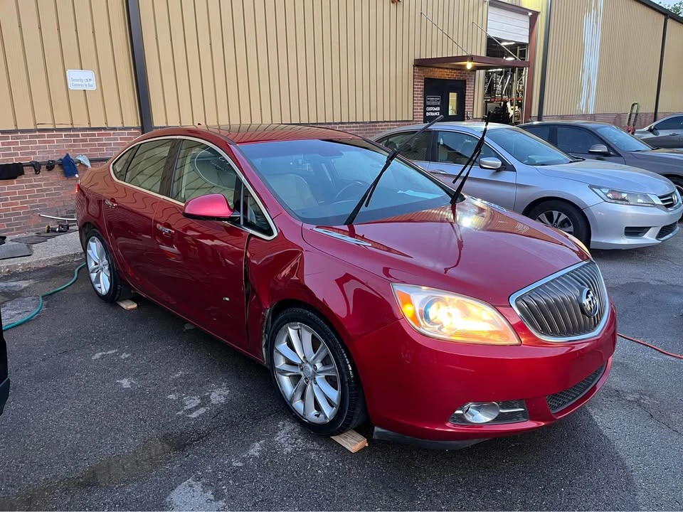2013 Buick Verano - Image 10 of 17