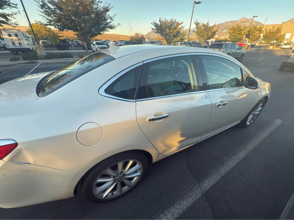 2013 Buick Verano - Image 9 of 17