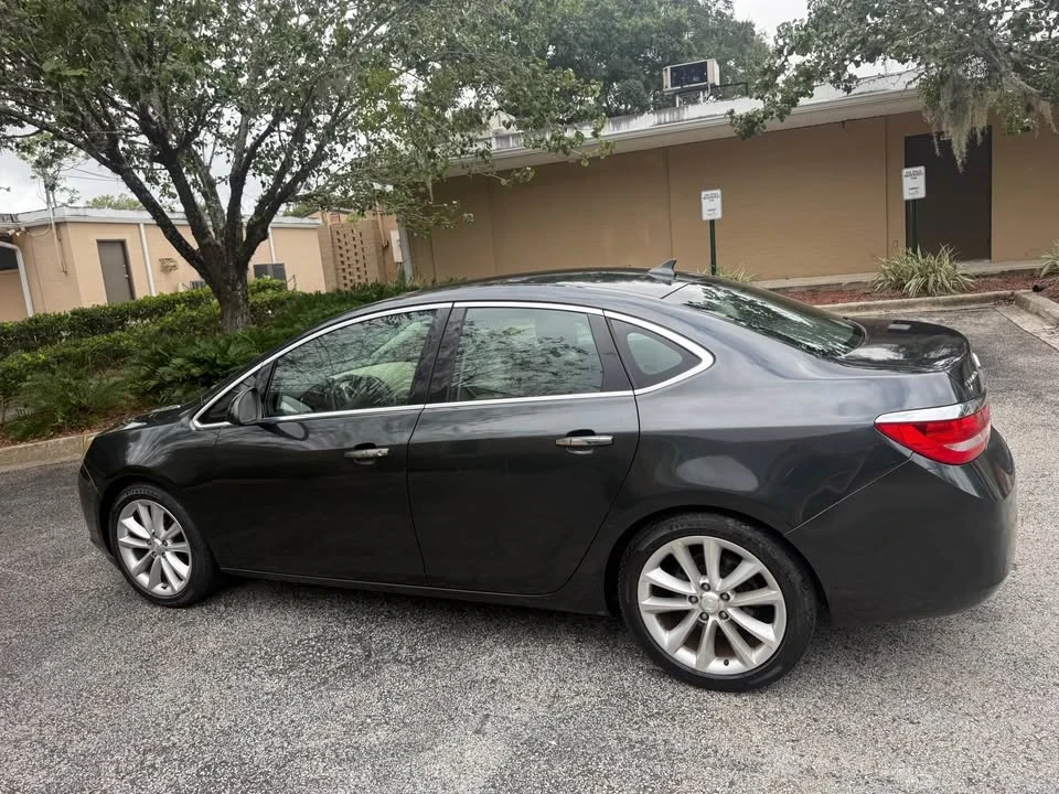 2013 Buick Verano - Image 6 of 9