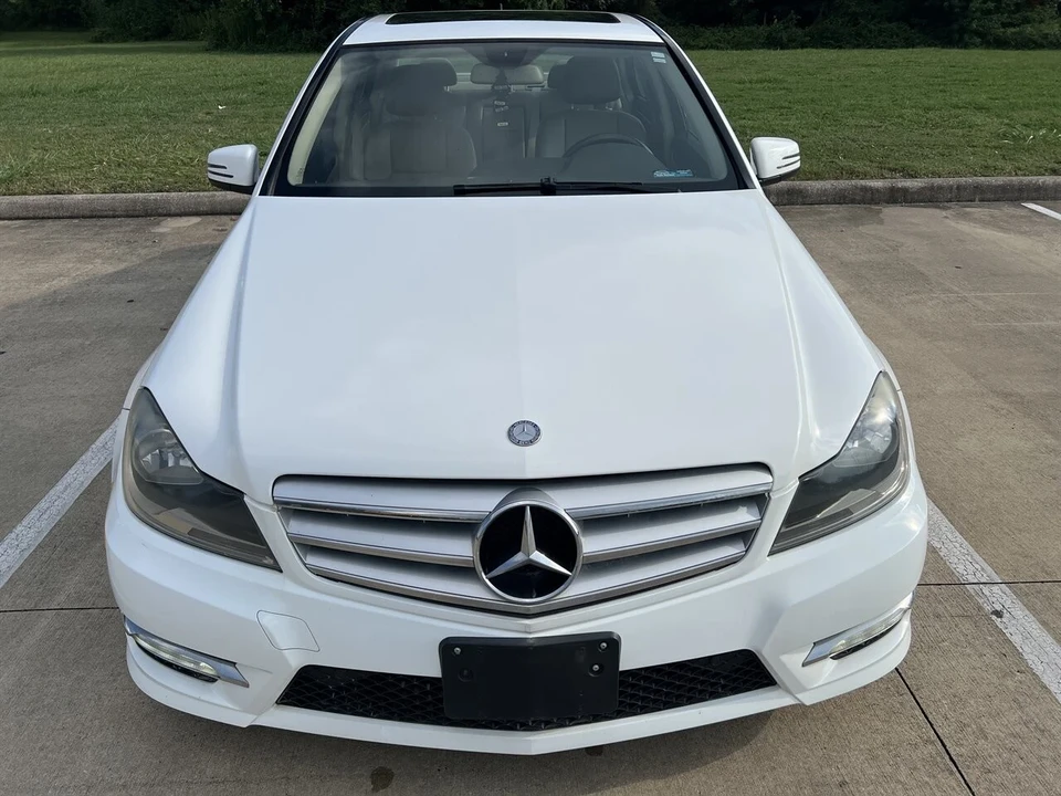 2013 Mercedes-Benz W204 C-Class - Image 3 of 21