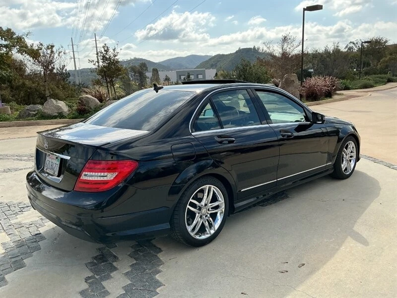 2013 Mercedes-Benz W204 C-Class - Image 10 of 21