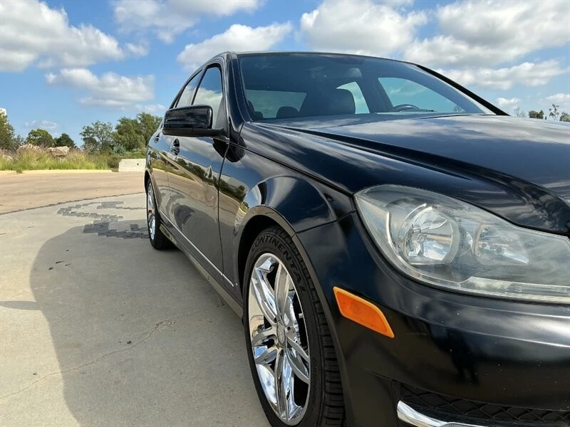 2013 Mercedes-Benz W204 C-Class - Image 9 of 21