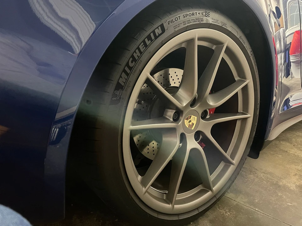 2013 Porsche 991 Carrera 4S - Image 16 of 17