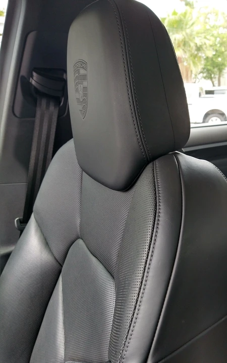 2013 Porsche 958 Cayenne S - Image 5 of 14