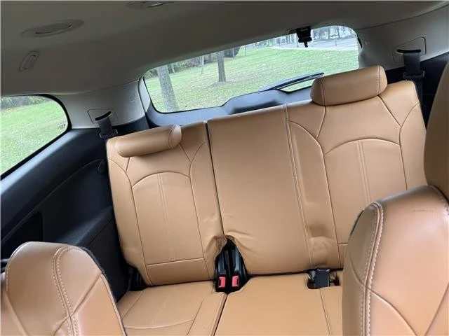 2013 Chevrolet Traverse - Image 18 of 21