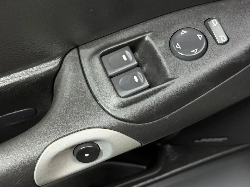 2013 Chevrolet Corvette C6 - Image 19 of 31