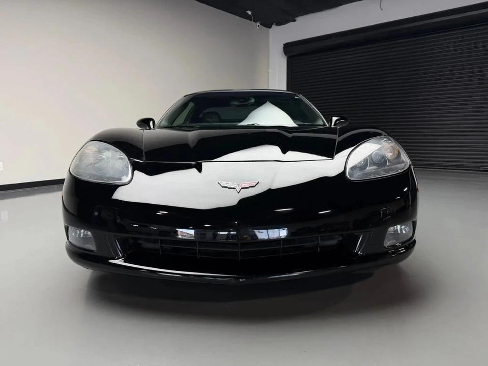 2013 Chevrolet Corvette C6 - Image 2 of 31