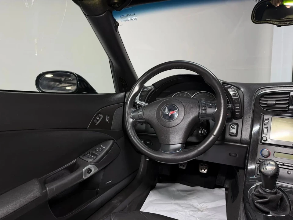 2013 Chevrolet Corvette C6 - Image 16 of 31
