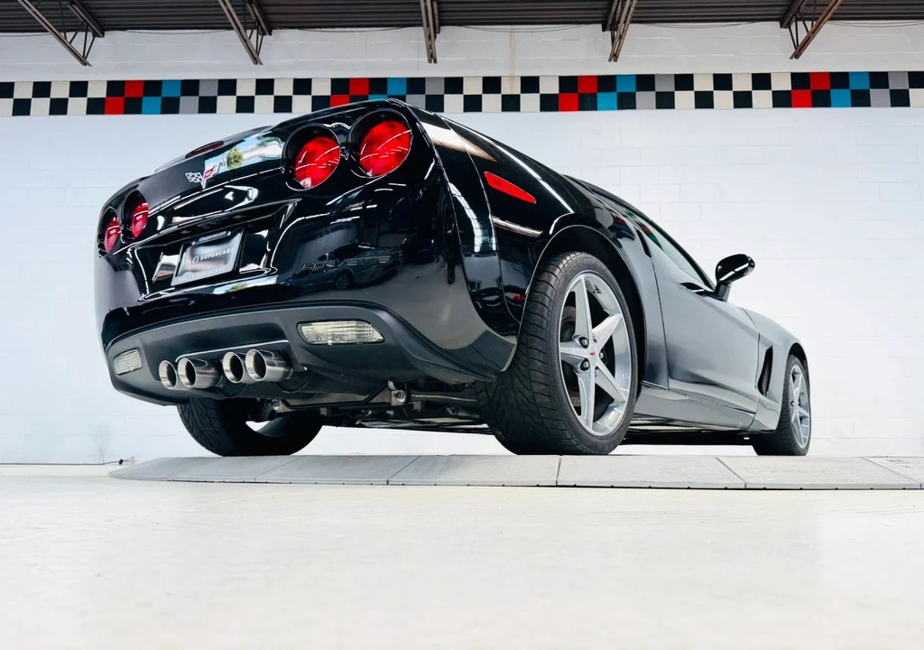 2013 Chevrolet Corvette C6 - Image 19 of 31