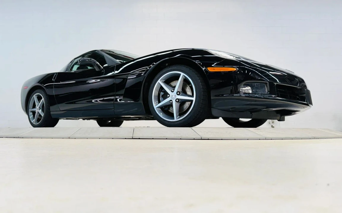 2013 Chevrolet Corvette C6 - Image 15 of 31