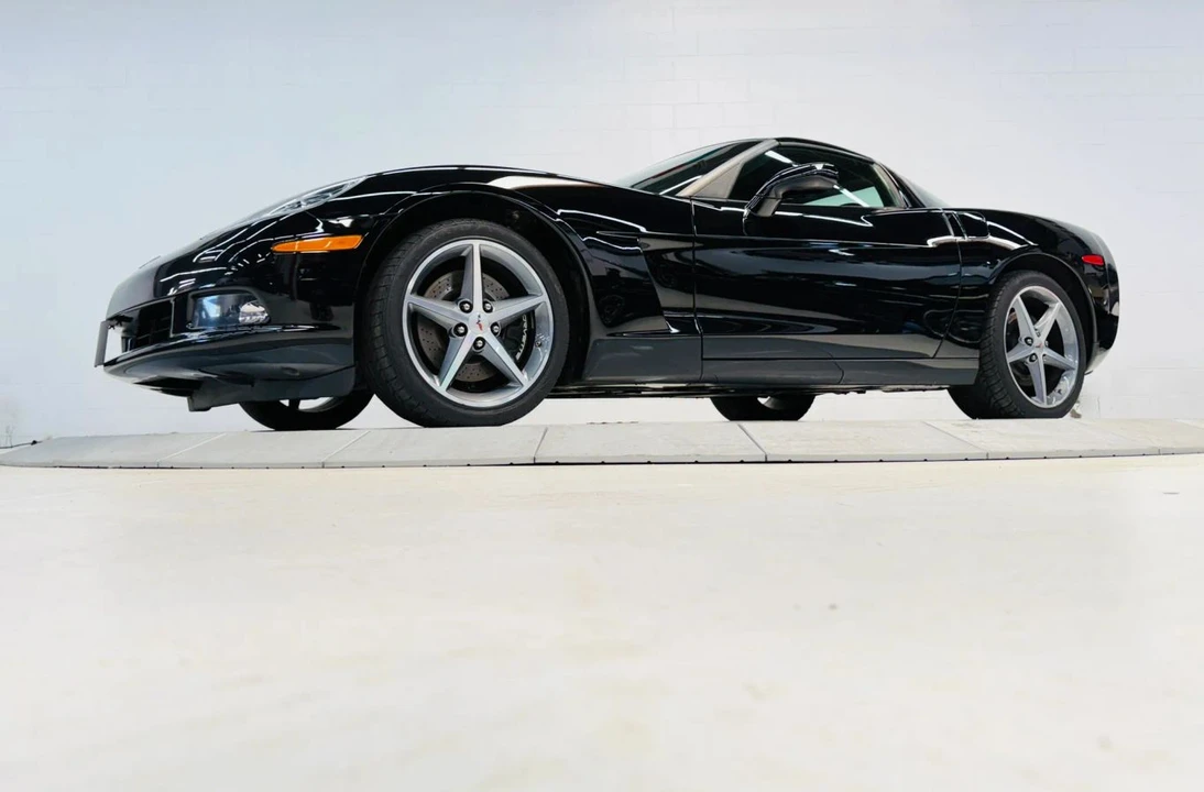 2013 Chevrolet Corvette C6 - Image 21 of 31