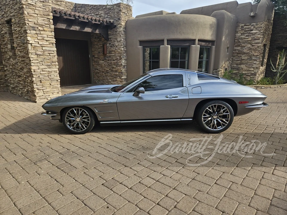 2013 Chevrolet Corvette C6 - Image 10 of 15