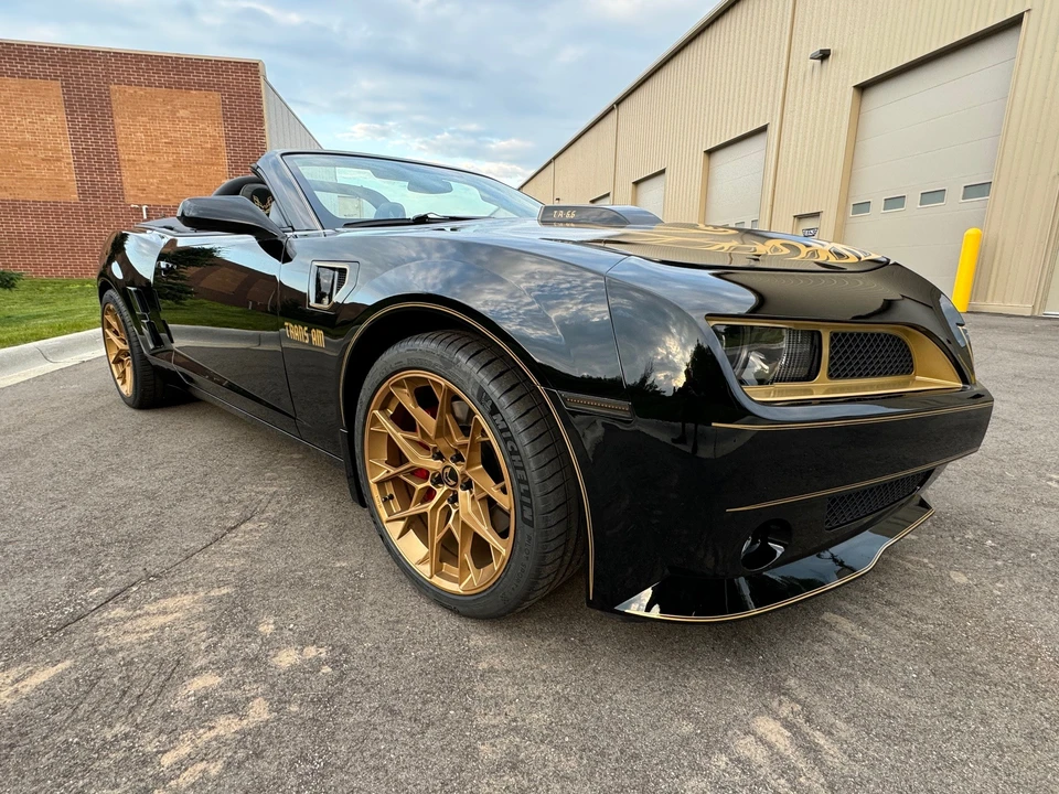 2013 Pontiac Firebird - Image 24 of 31