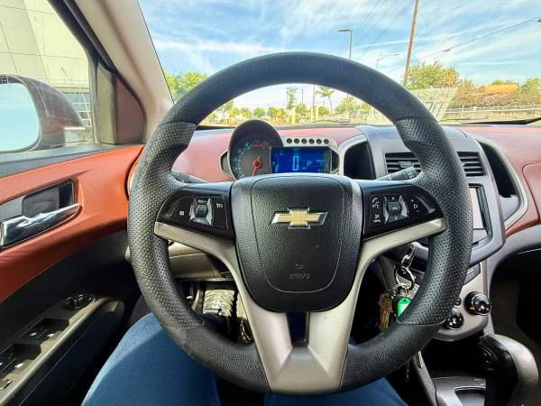 2013 Chevrolet Aveo/Sonic - Image 17 of 31