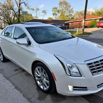 2013 Cadillac XTS4 Luxury Sedan 4D