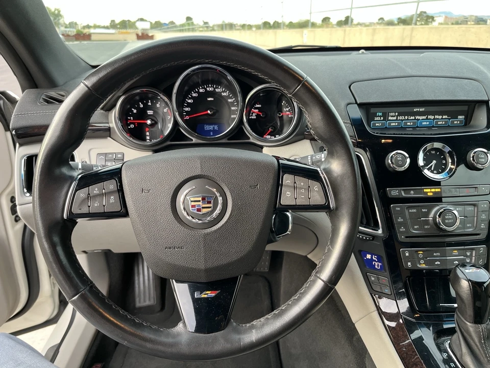 2013 Cadillac CTS 2nd Gen - Image 17 of 31