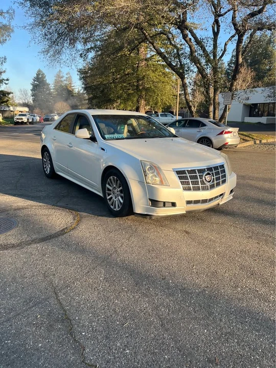 2013 Cadillac CTS 2nd Gen - Image 2 of 8