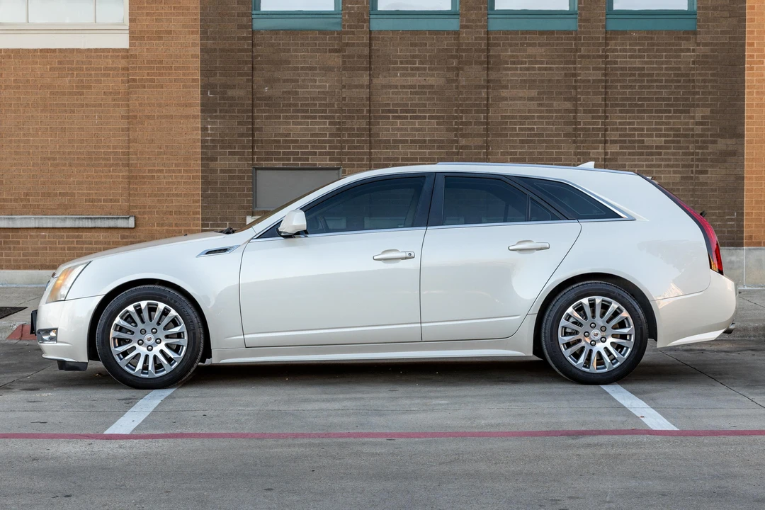 2013 Cadillac CTS 2nd Gen - Image 3 of 31