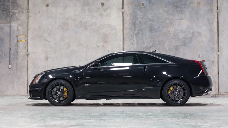 2013 Cadillac CTS-V 2nd Gen - Image 2 of 12