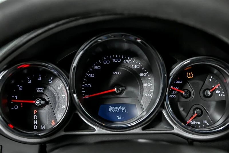 2013 Cadillac CTS-V 2nd Gen - Image 24 of 31