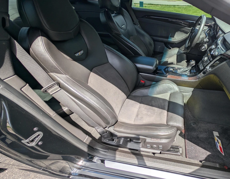 2013 Cadillac CTS-V 2nd Gen - Image 25 of 31