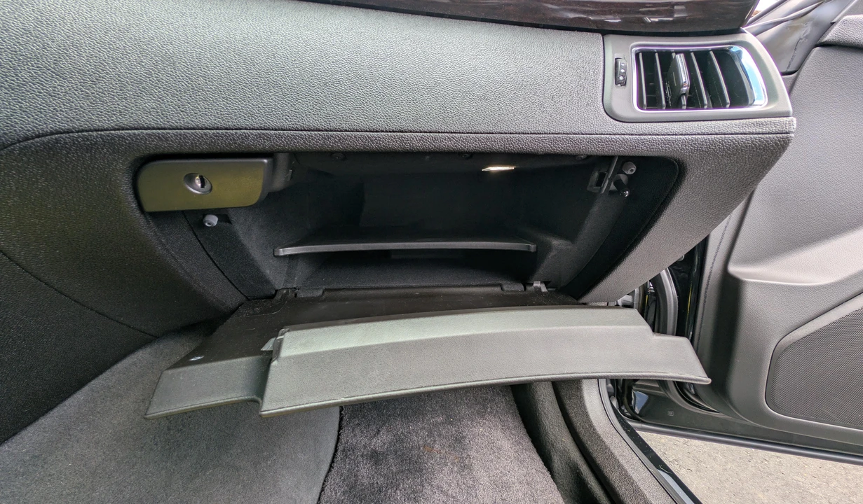 2013 Cadillac CTS-V 2nd Gen - Image 30 of 31